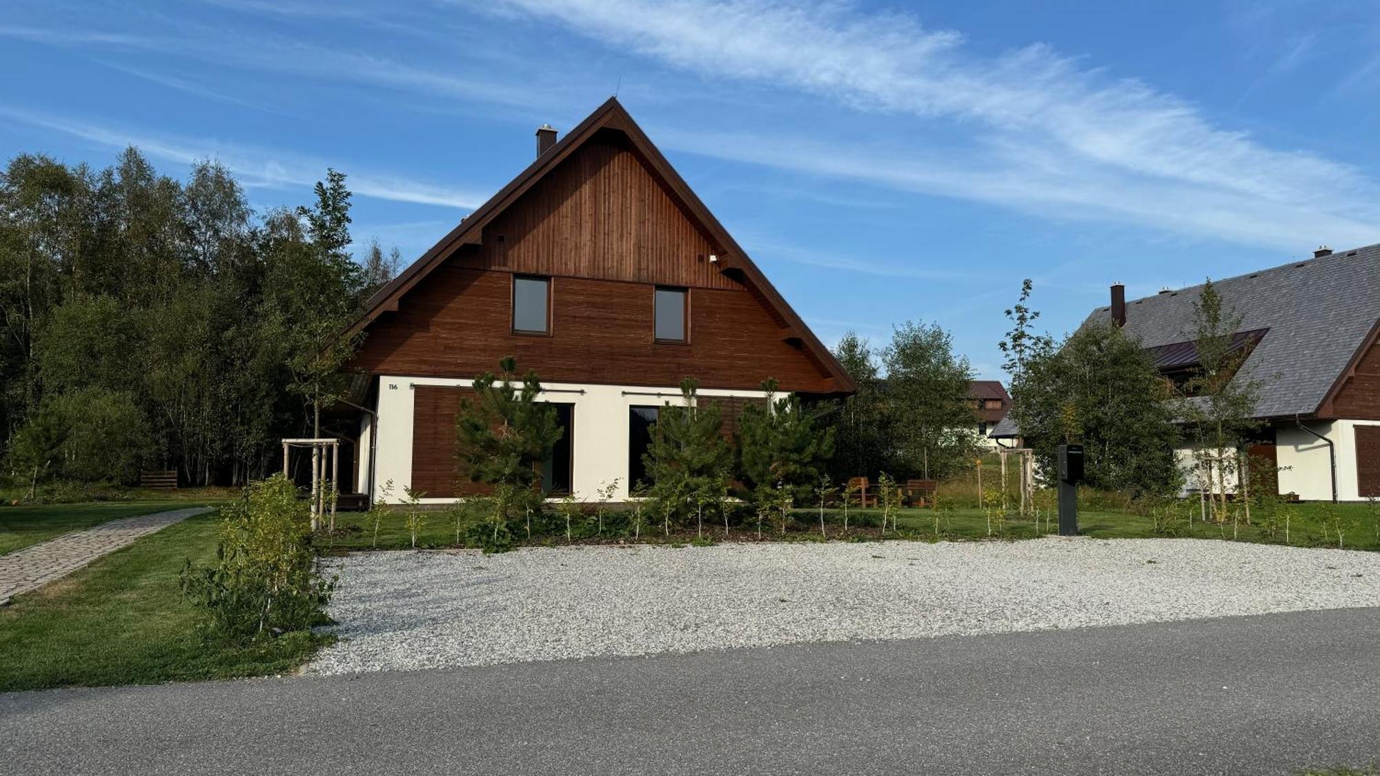 Cerny Vlk, Apartment Borova Lada